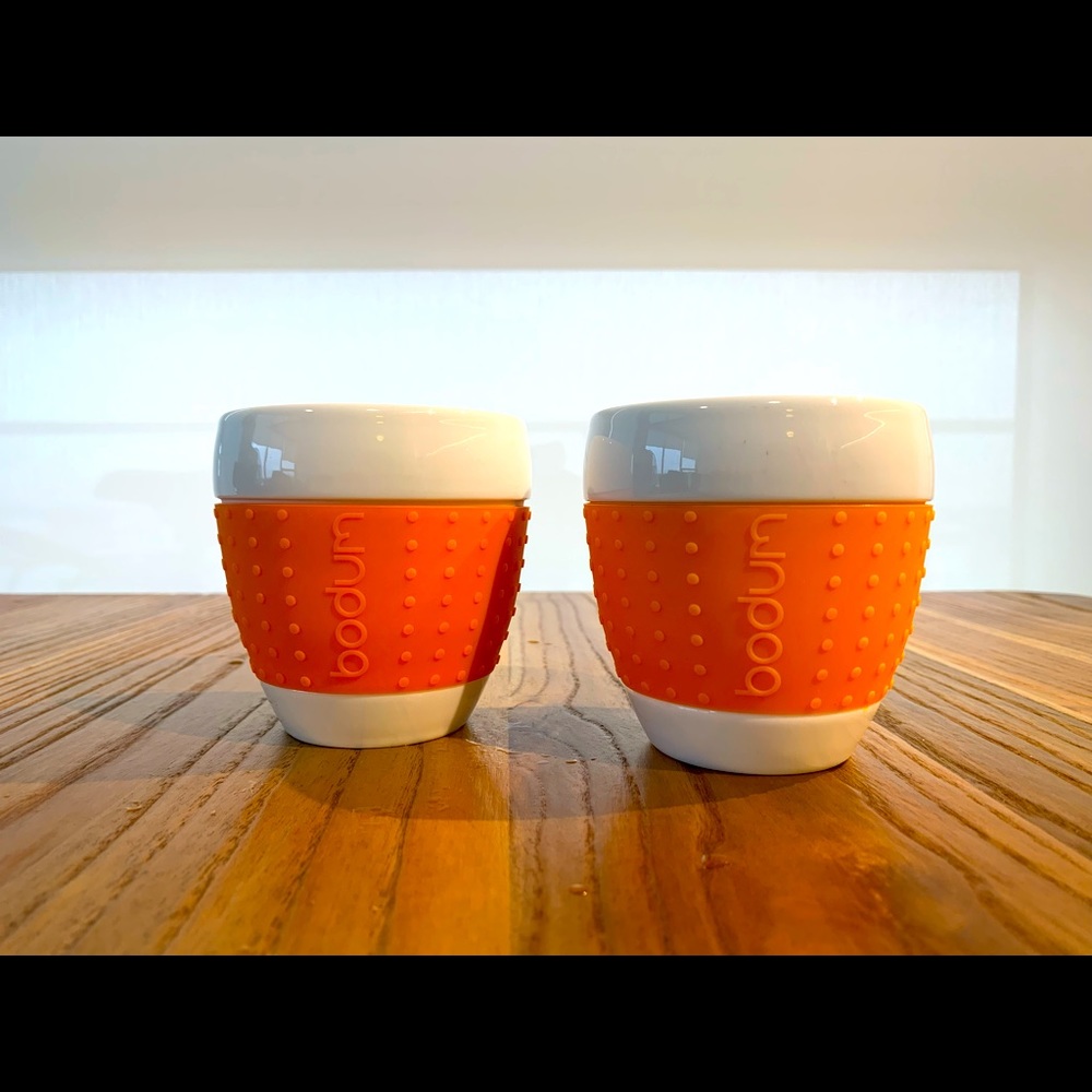 2 Bodum Pavina White Porcelain Orange Silicone Grip 3oz Espresso Mugs Cups